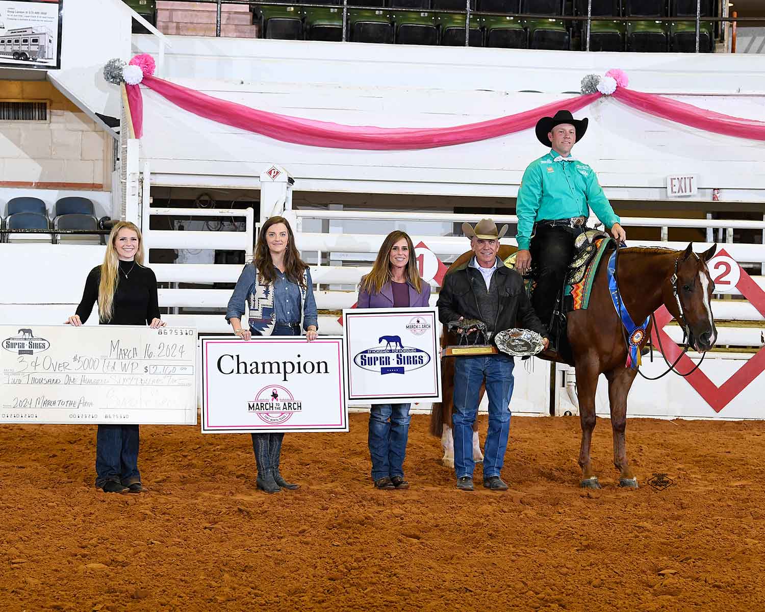 2024 March to the Arch 3 & Over Ltd Horse Open WP